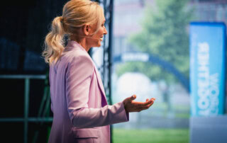 Kerstin Hardt erklärt beim Greator Festival "Was ist oxidativer Stress?" und wie verhindert man ihn.